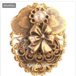 Rare Vintage Jane 1998 gold tone pin Brooch